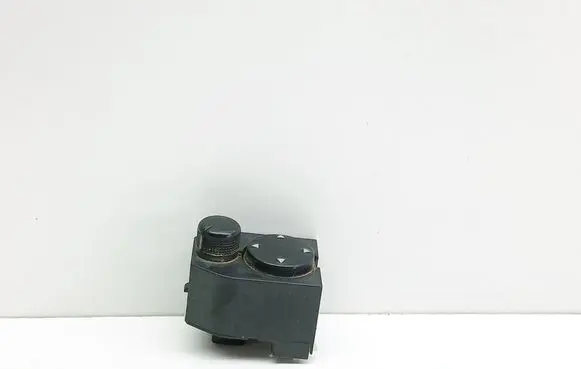 Audi A4 S4 B5 8D Wing mirror switch 8D0959565A 03240034