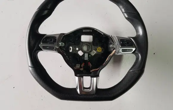 Volkswagen Scirocco Steering wheel 1K8419091T