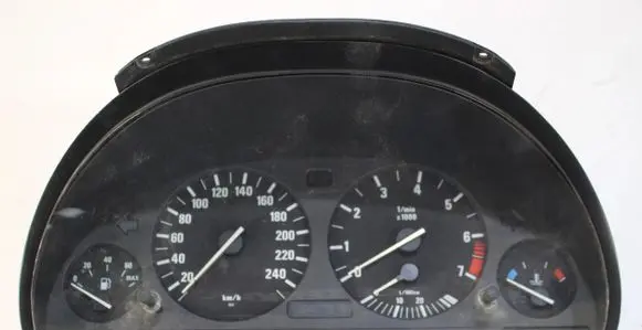 BMW 5 E39 Speedometer (instrument cluster)