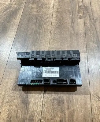 Mercedes-Benz C W203 Comfort/convenience module 2035452401