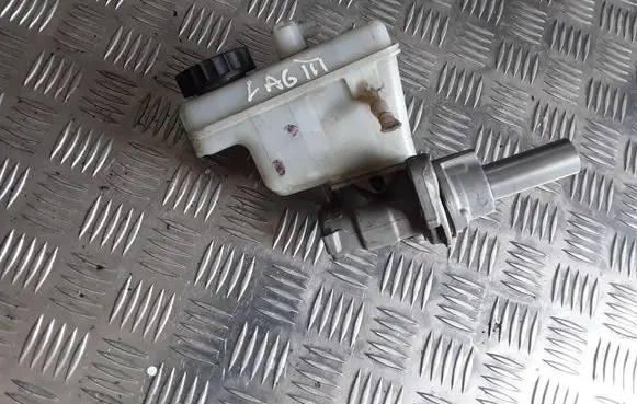 Renault Laguna III Master brake cylinder 0204051440