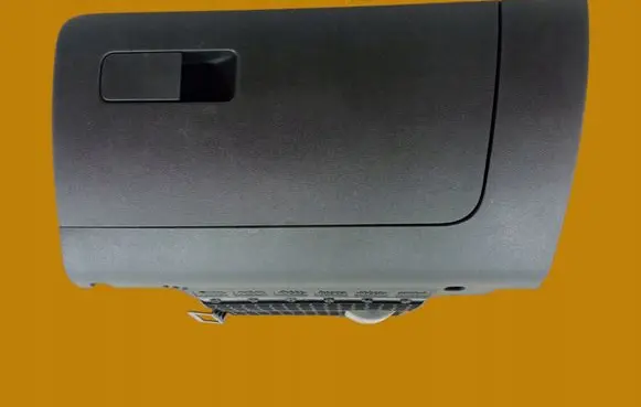 Skoda Rapid (NH) Glove box