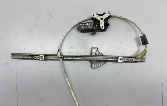 Renault Master II Front door window regulator with motor 7700352095