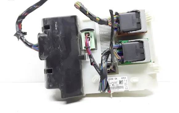 Volvo S60 Fuse module 31314116 BG9T14C256GA