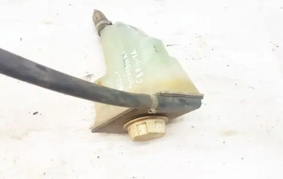 Mitsubishi Carisma Coolant expansion tank/reservoir 30804963