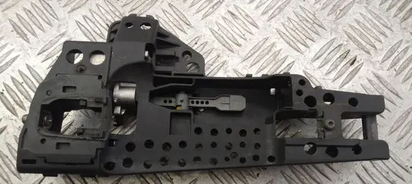 Audi A4 S4 B8 8K Front door exterior handle/bracket 8T0837885A