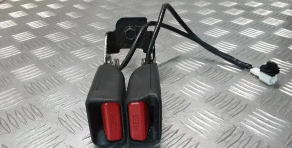 Nissan Navara D23 Middle seatbelt buckle (rear) 202301202012 4246900195