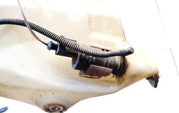 Audi A4 S4 B6 8E 8H Windscreen/windshield washer pump 008022