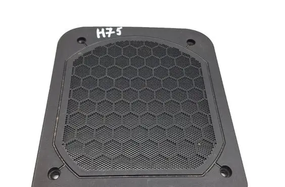 BMW 2 F45 Subwoofer grill/trim 9265334