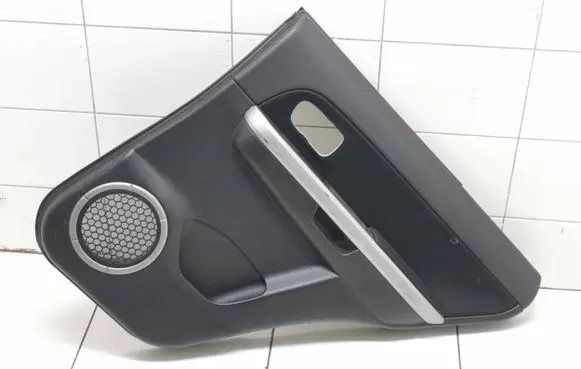 Suzuki Grand Vitara II Rear door card panel trim 8373265j0 8373365j