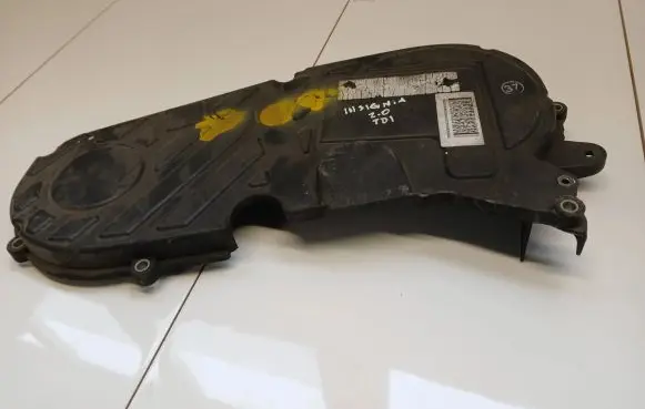 Opel Insignia A Timing belt guard (cover) 55564429