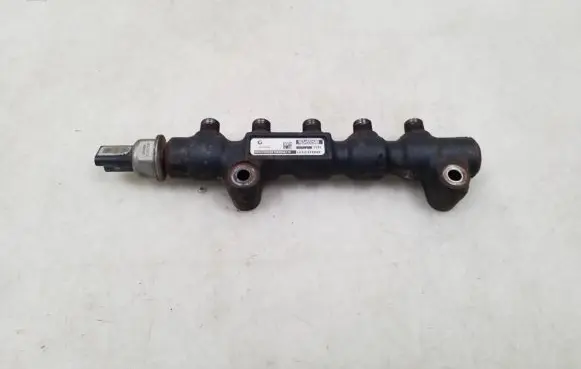 Citroen C3 Fuel main line pipe 9654592680