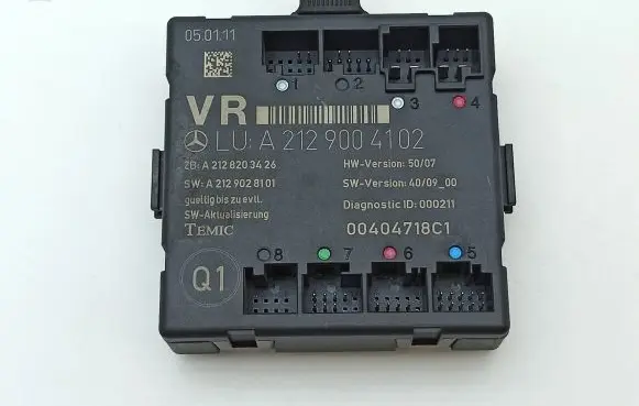 Mercedes-Benz C W204 Door control unit/module A2129004102 A2128203426 A2129028101