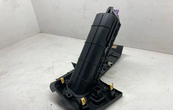 Ford Mustang VI Glove box FR3B63044F09A