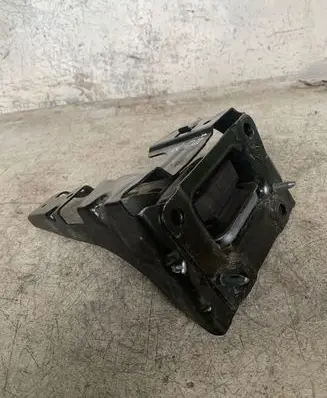Citroen C4 Cactus Gearbox mount 9801521580 1813F0 1813N4