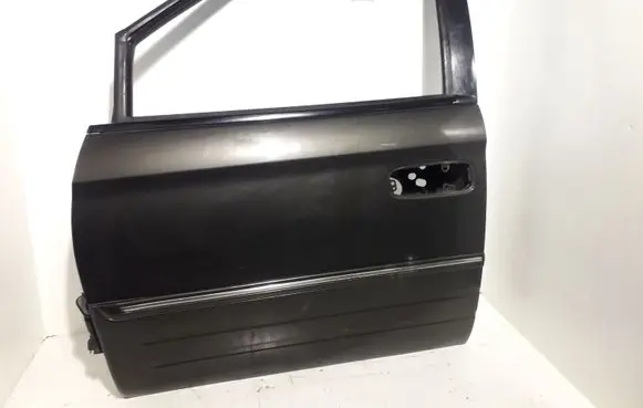 Chrysler Voyager Front door