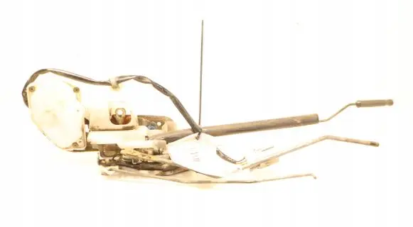 Honda CR-V Front door lock