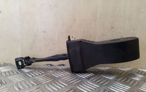 Volkswagen PASSAT B8 Rear door check strap stopper 3G5839249A 3G0839267