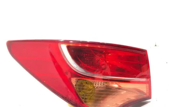 Hyundai Santa Fe Rear/tail lights 92401-2W030