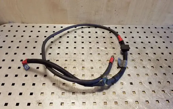 BMW 3 E90 E91 Wires (generator/alternator) E2681W03