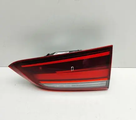 BMW X1 F48 F49 Tailgate rear/tail lights 7477718