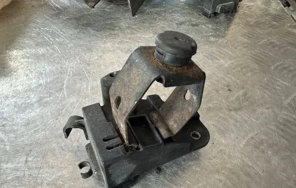 Renault Scenic III - Grand scenic III Headlight/headlamp mounting bracket 625580027R