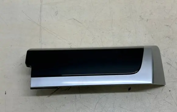 Porsche Cayenne (92A) Dashboard glove box trim 7P5857226P