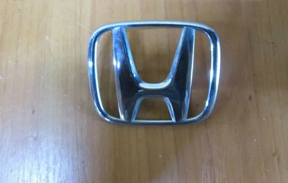 Honda Jazz Manufacturers badge/model letters 75701SAA 9030