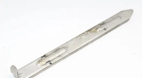 Volvo XC70 Headlight/headlamp mounting bracket 30678340