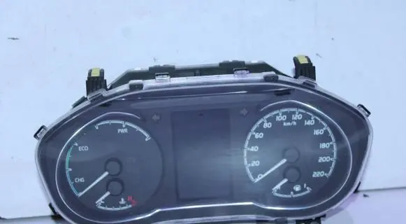 Toyota Yaris Speedometer (instrument cluster) 83800F5440 MB1575804812