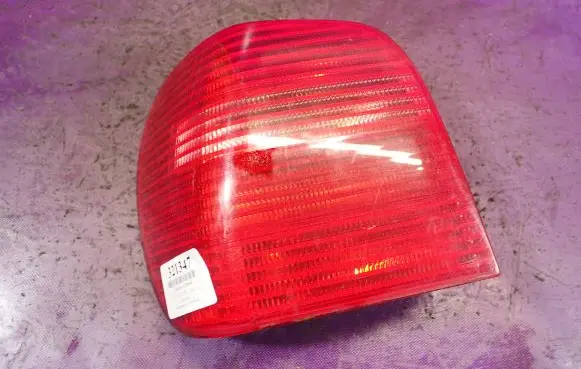 Volkswagen Polo III 6N 6N2 6NF Rear/tail lights 964079