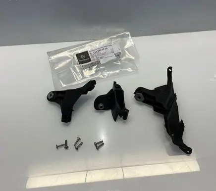 Mercedes-Benz E W211 Headlight/headlamp mounting bracket A2118205214 2118205214