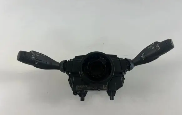 Volvo XC90 Indicator stalk 32231814