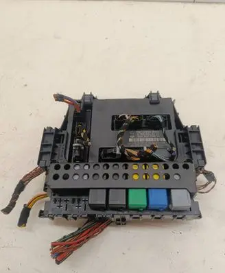 Mercedes-Benz A W169 Fuse module A1695453432 5DK00872813