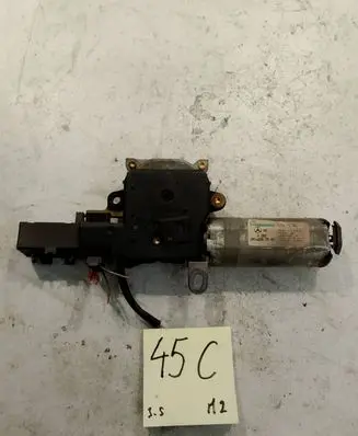 Mercedes-Benz C AMG W203 Sunroof motor/actuator A2028201542