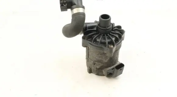 BMW 7 F01 F02 F03 F04 Electric auxiliary coolant/water pump 7566335 11517566335