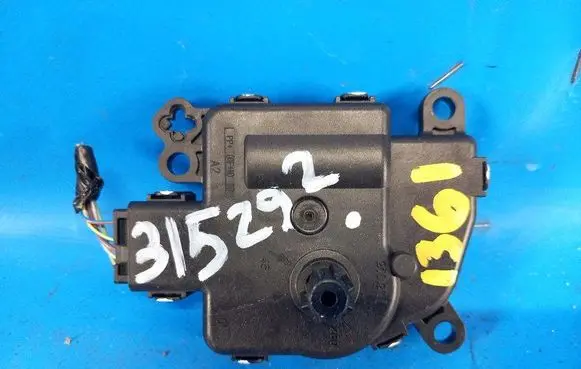 Ford Mustang VI Air flap motor/actuator GS7H19E616CA