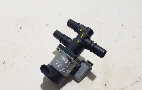 Hyundai Ioniq 5 Electric auxiliary coolant/water pump 375W3GI010