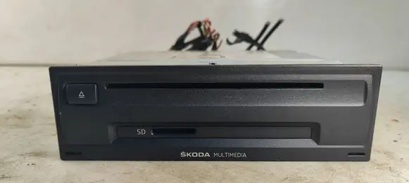 Skoda Octavia Mk3 (5E) CD/DVD changer 5E0035840A