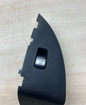 Mercedes-Benz E W238 Tailgate opening switch A2229050509