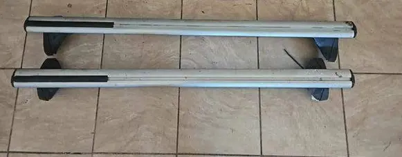 Suzuki Swift II Roof bar rail