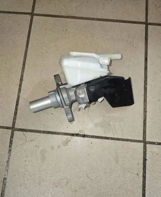 Ford Transit - Tourneo Connect Master brake cylinder DV612140R 7523