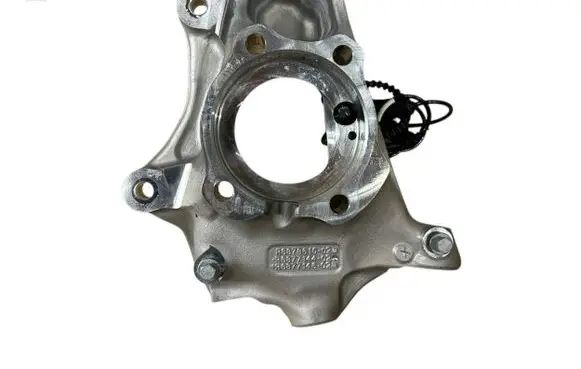 BMW 4 G22 G23 G24 G26 Front wheel hub spindle knuckle 6877144 6878610 6877146