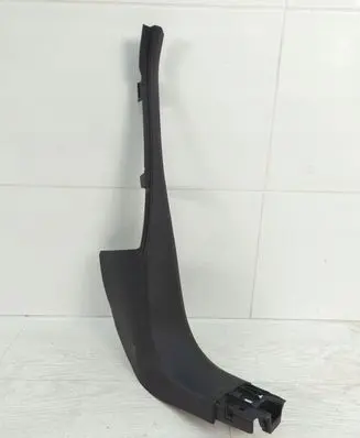Peugeot 308 Foot area side trim 9832183180