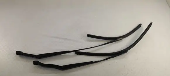 Audi Q7 4M Front wiper blade arm 4M1955407