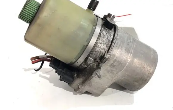 Skoda Roomster (5J) Power steering pump 6R0423156