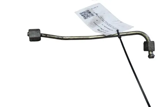Fuel injector supply line/pipe