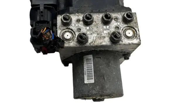 Volkswagen PASSAT B7 ABS Pump 3AA614109BK 17654070 54085622V