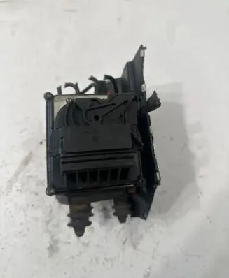 Volkswagen PASSAT B6 ABS Pump 3C0614109E 16431503C 16431603