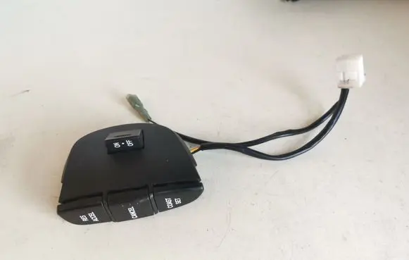 KIA Sorento Steering wheel buttons/switches 967003E360